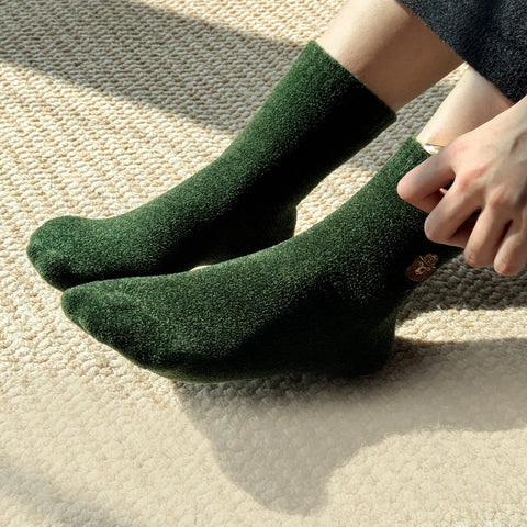 마덴 여성용 부드러운 중장목 양말 겨울용 두툼하고 따뜻한 포근한 뜨개질 양말 자수 곰 무늬 새해 선물