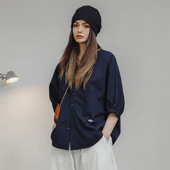 Chemise MADEN pour femme, manches chauve-souris, col montant, coupe ample, bleue 