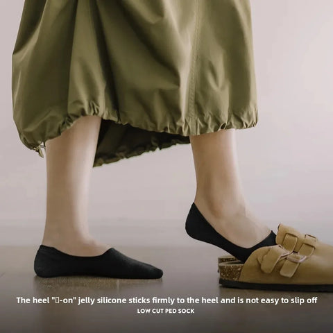 Chaussettes invisibles basses MADEN pour femmes, en silicone antidérapant, en forme de U, fines et respirantes, couleur unie. 