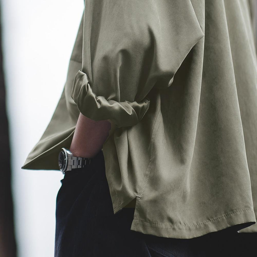Chemise à manches longues MADEN – Tissu effet peau de pêche rétro, coupe ample 