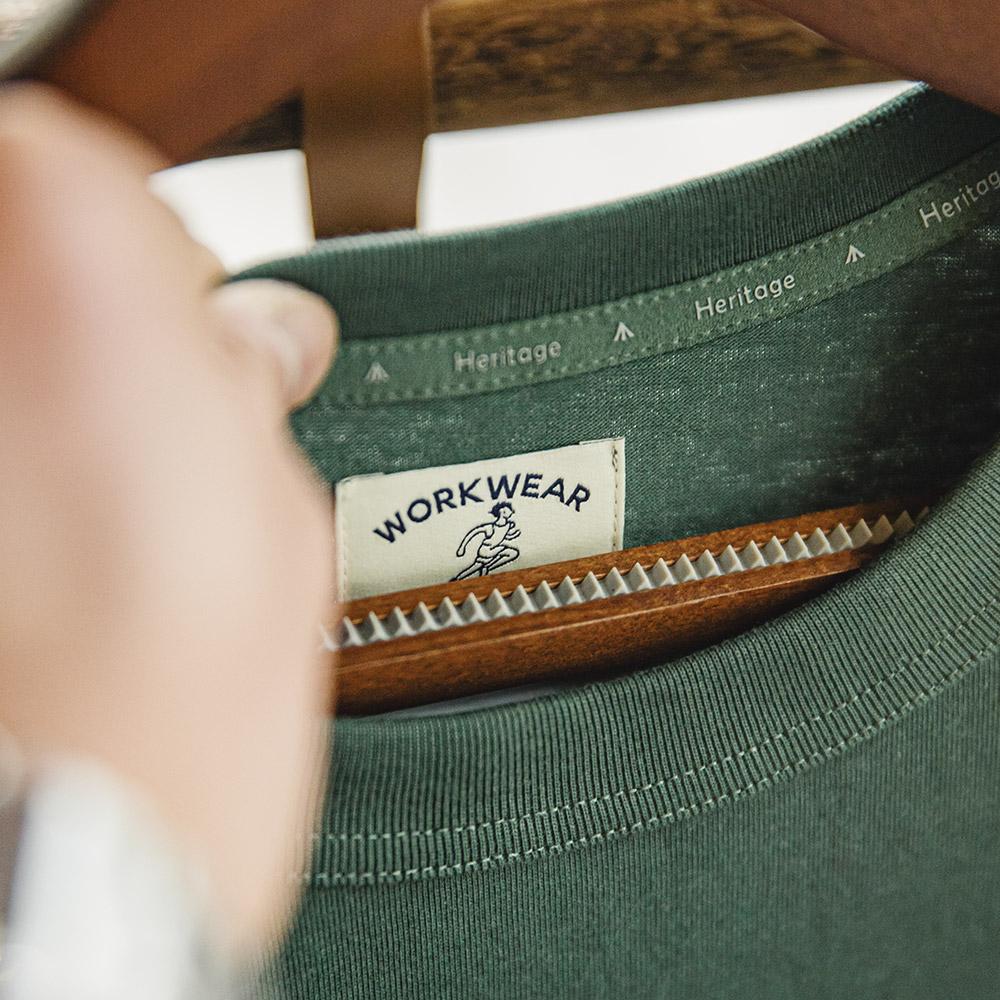Áo thun cotton nặng in chữ vintage MADEN