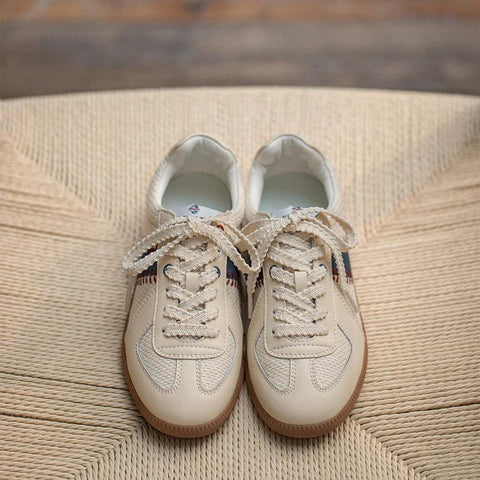 MADEN Baseball-inspirierte deutsche Sneaker für Damen – Weiße minimalistische Sneaker im Retro-Stil, lässige Schuhe 