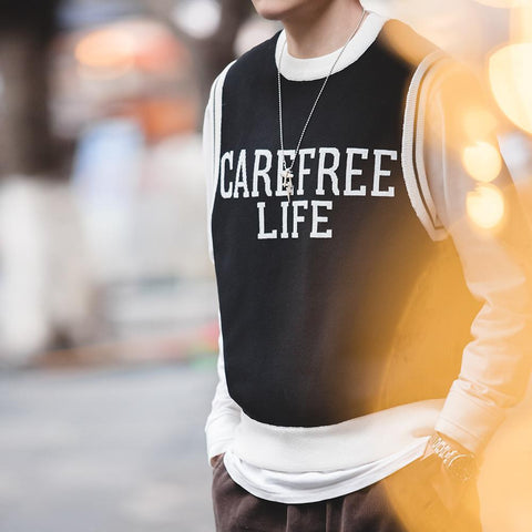 MADEN Preppy Strickweste für Herren im Ivy-Stil, lässige City-Boy-Strickweste mit Buchstabenmuster, ärmelloses Oberteil, Frühjahr 2023 