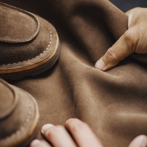 Zapatos mocasines de cuero gamuzado para hombre MADEN