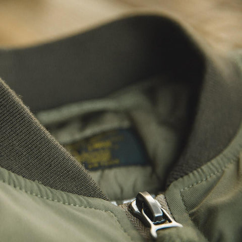 Chaqueta Bombardero MADEN Retro MA1 – Abrigo de Vuelo Grueso Estilo Béisbol con Bolsillo Interior para Hombre