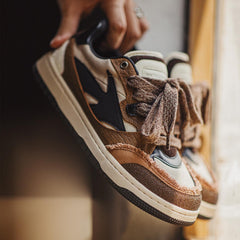 MADEN Retro Dekonstruierte Wildleder Low-Top Sneaker