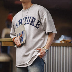 MADEN Retro T-Shirt mit Buchstaben-Stickerei Lockerer Schnitt