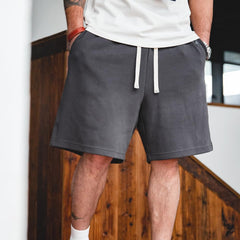 MADEN Basketballshorts aus schwerem Strick mit Stickerei