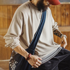 Sudadera retro de cuello redondo y peso pesado MADEN