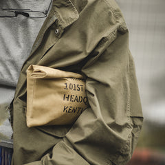 Bolso de mano para hombre MADEN de lona encerada con aceite – Cartera sobre vintage caqui con cierre magnético