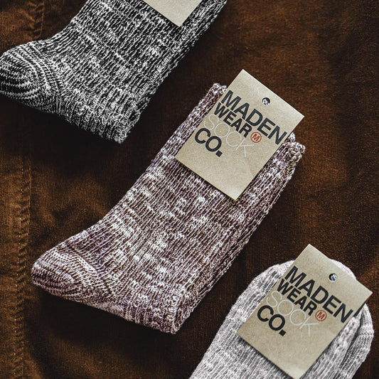 MADEN Herren Stricksocken mit Schneeflockenmuster