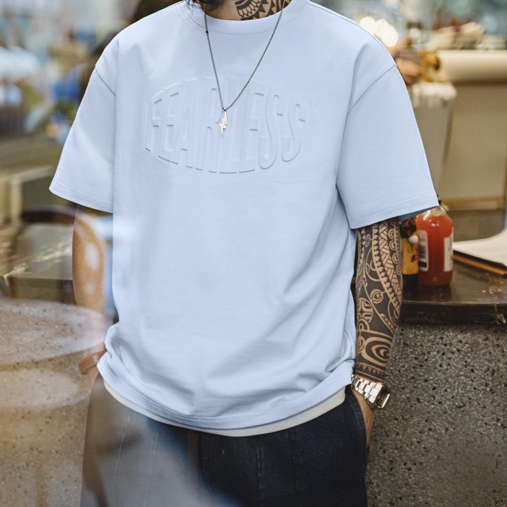 Camiseta de algodón pesado con estampado de letras en relieve 3D MADEN
