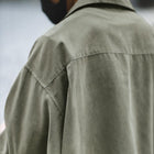 Chemise à manches longues MADEN – Tissu effet peau de pêche rétro, coupe ample  thumbnail