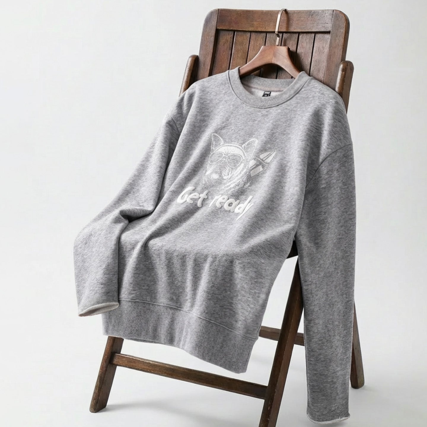 MADEN Grauer, schwerer Pullover mit Print 