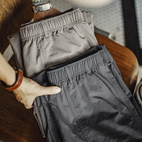 Pantalon de jogging imperméable pour homme MADEN, pantalon cargo léger et décontracté, taille élastique, coupe fuselée, idéal pour le streetwear et les trajets quotidiens. 