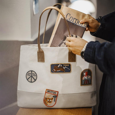 Sac fourre-tout unisexe MADEN rétro à broderies rétro, grande capacité, idéal pour transporter un appareil photo et un ordinateur portable. Sac polyvalent pour le travail.