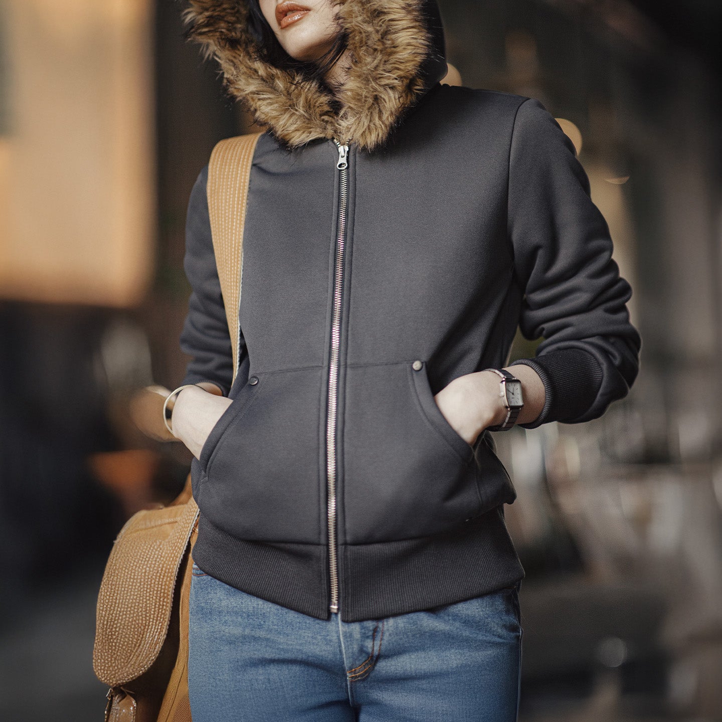 MADEN Fleece-Kapuzenjacke mit Pelzkragen und Reißverschluss 