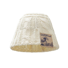 MADEN Weißer gehäkelter Bucket Hat mit Lochmuster